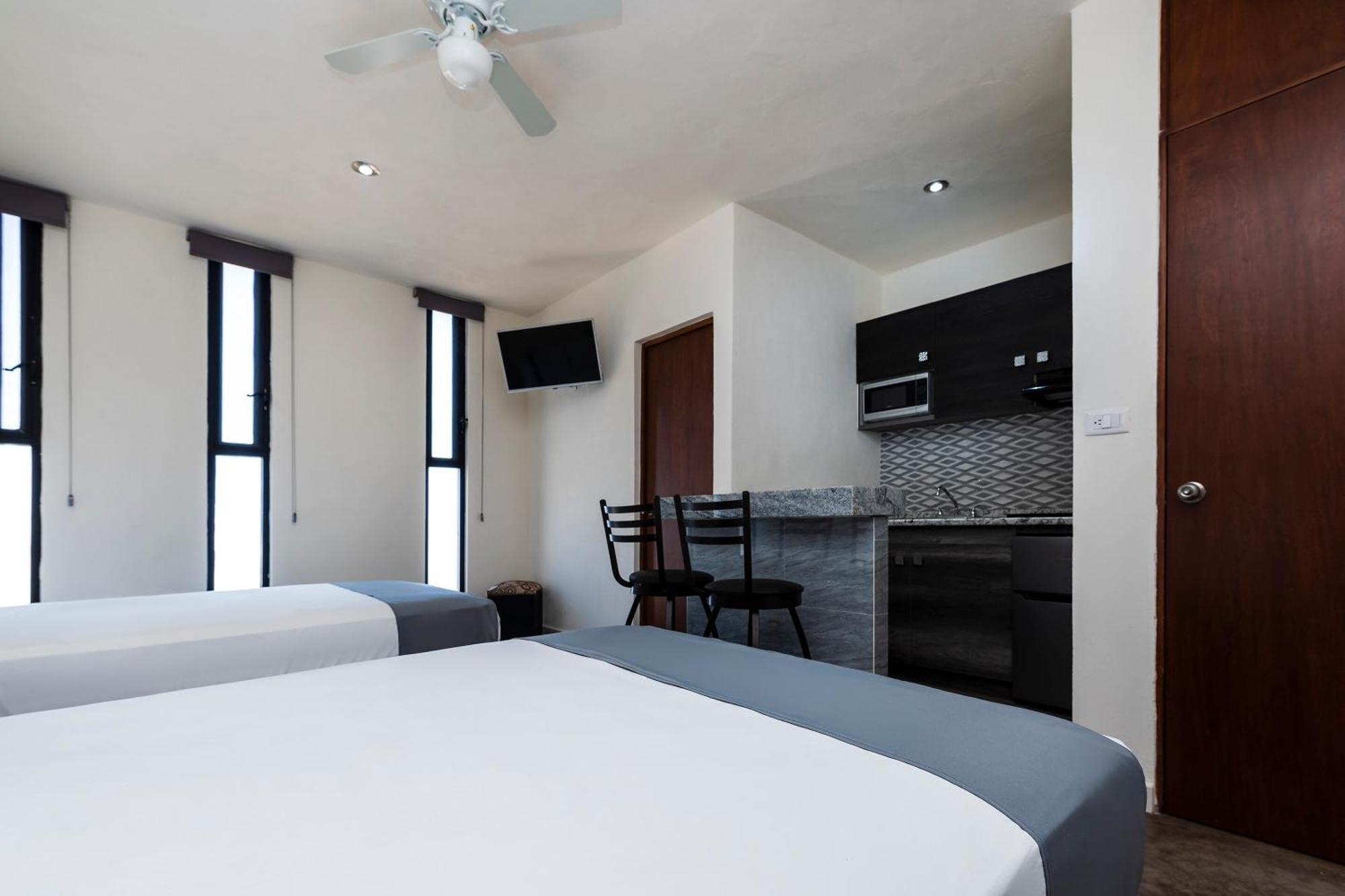 Capital O Hotel Joyma Suites, San Luis ซานหลุยส์โปโตซิ ภายนอก รูปภาพ
